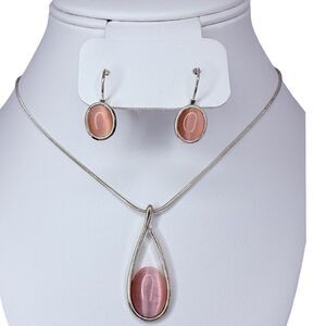 VTG Silver Tone Pink Jewelry Set Necklace & Earrings Pendant Minimalist Pretty